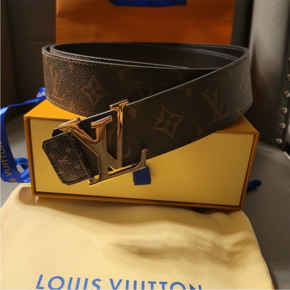 Louis Vuitton Monogram reversible belt - Picture 7 of 10
